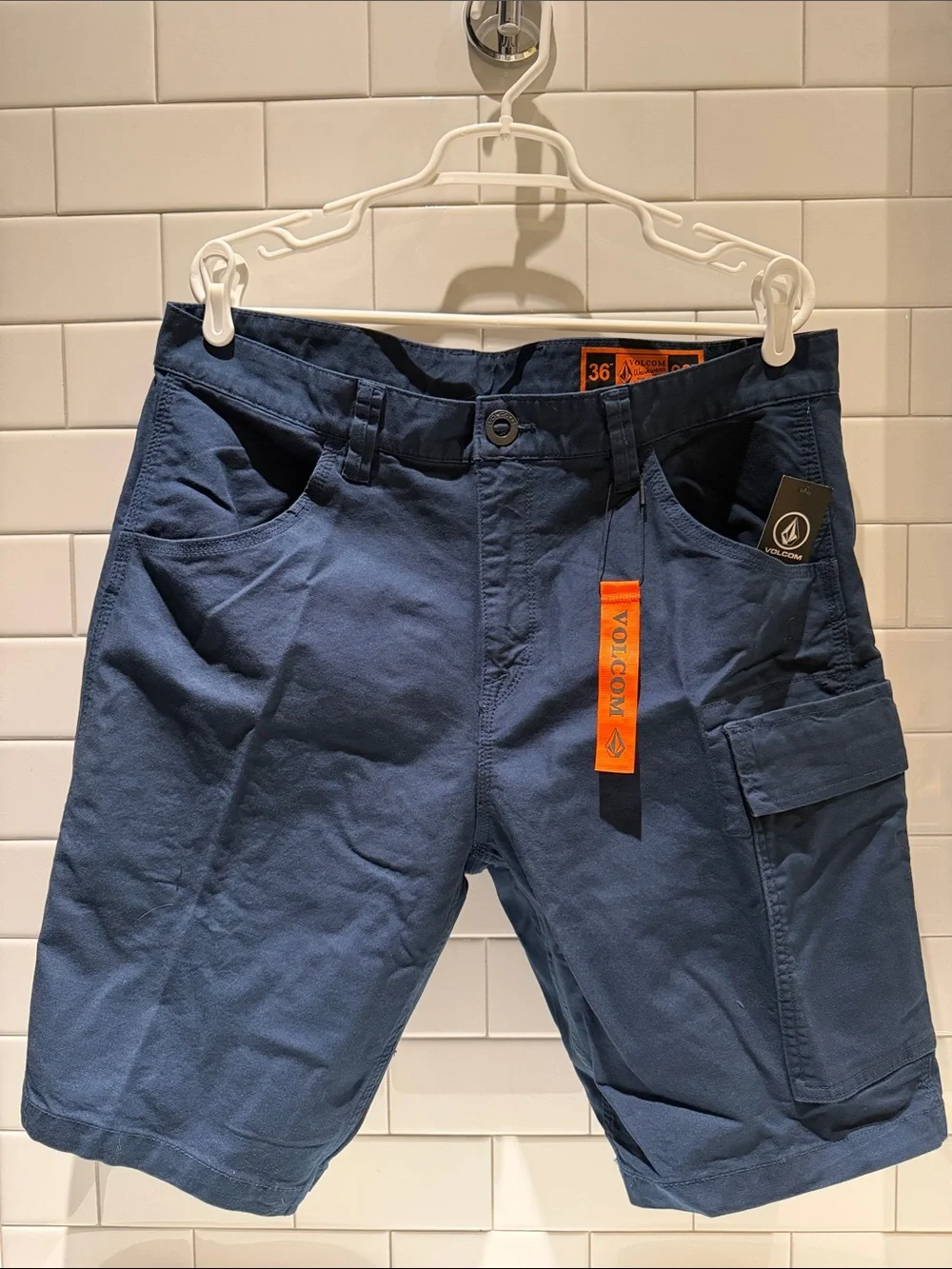 NWT 36 Volcom Men's Caliper Workwear Work Shorts - Picture 1 of 6